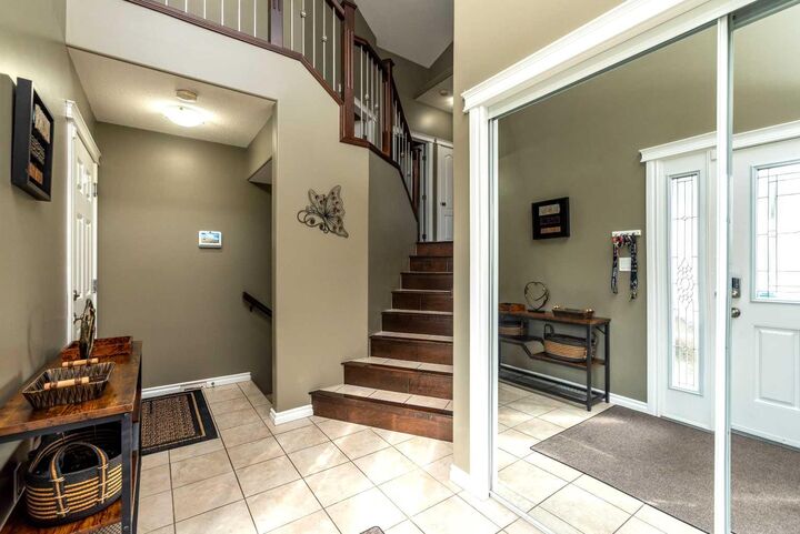 Property Photo: 7213 40 Street AB T9V 2K4