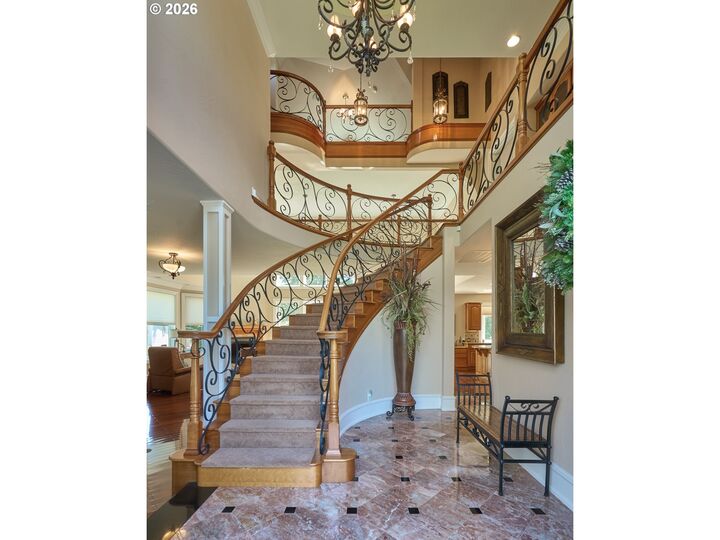 Property Photo: 1101 Byrtus Pl OR 97415