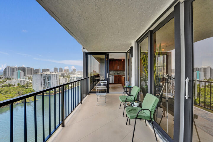 Property Photo:  936 Intracoastal Drive 22C  FL 33304 