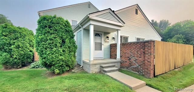Property Photo:  23593 Stonehenge Boulevard  MI 48375 