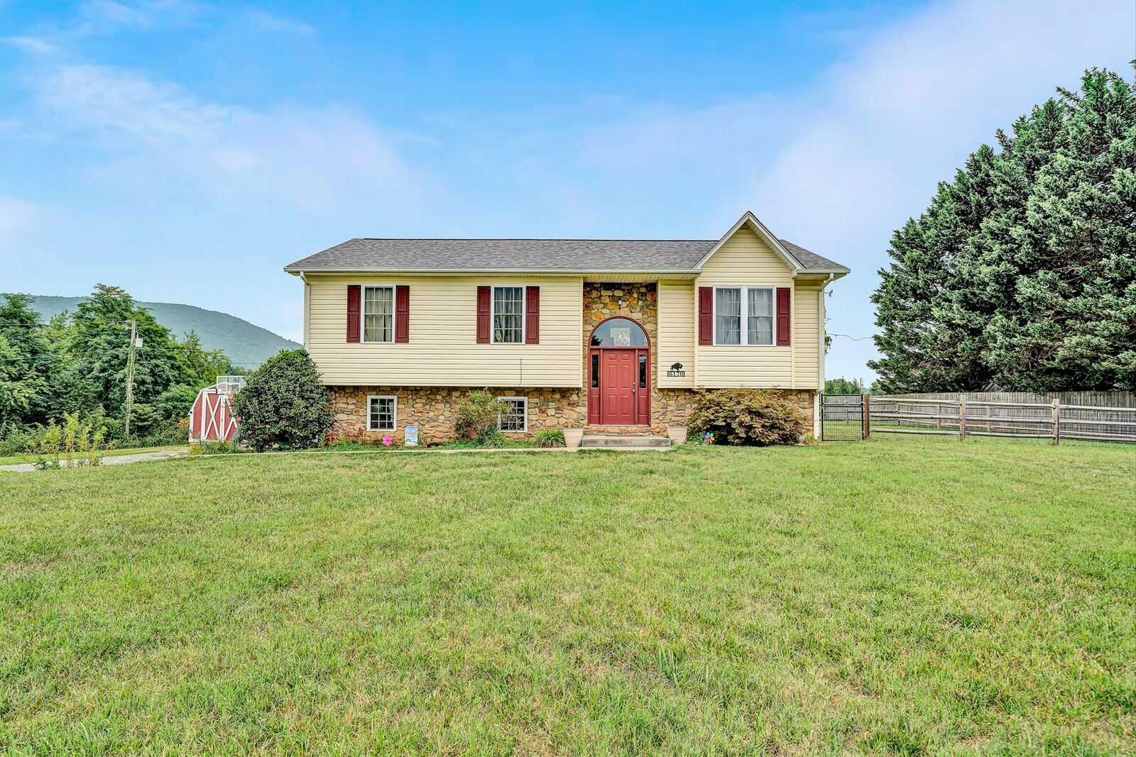 Property Photo: 6170 Jubal Early Hwy VA 24101