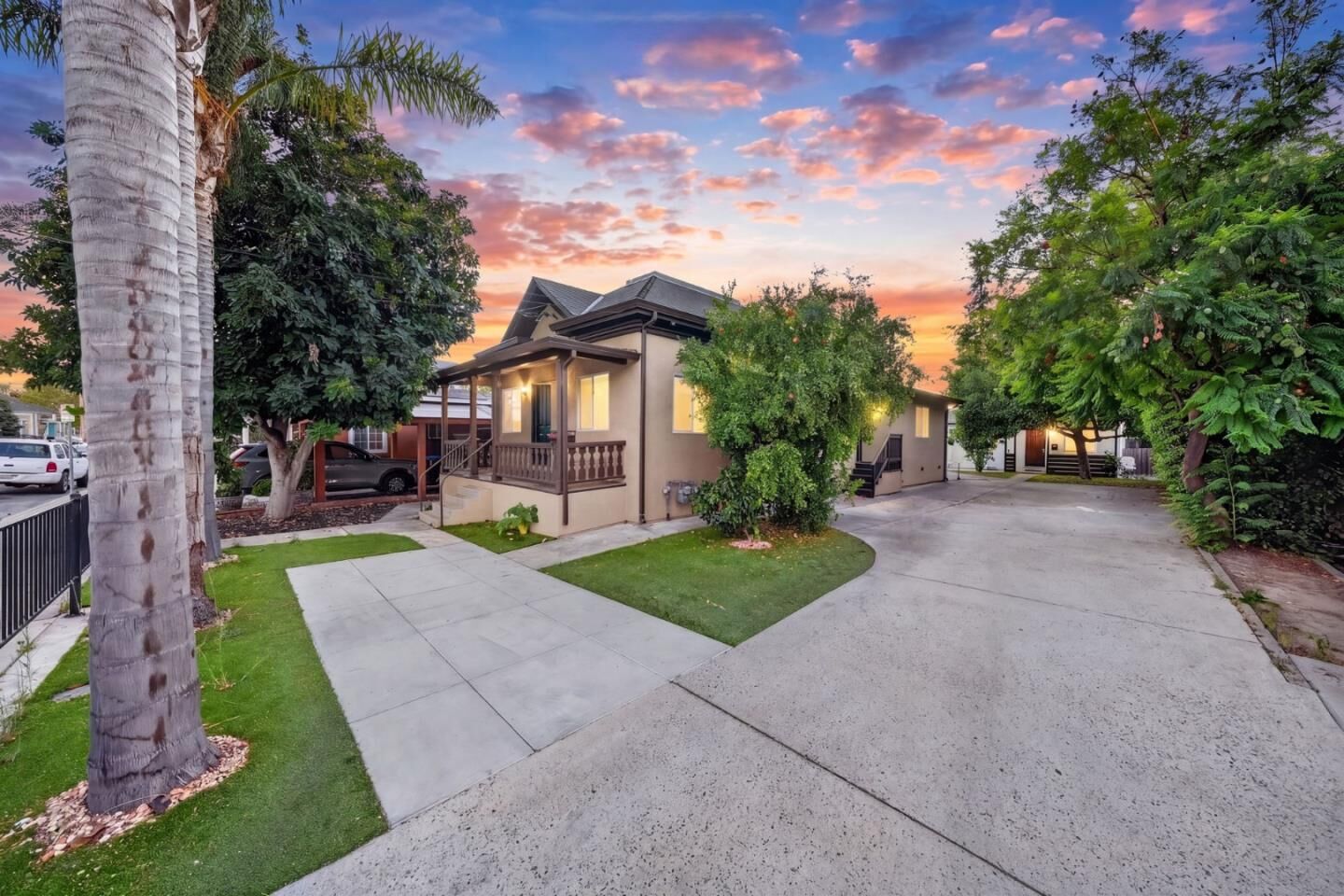 Property Photo: 585-587 East Saint James Street CA 95112