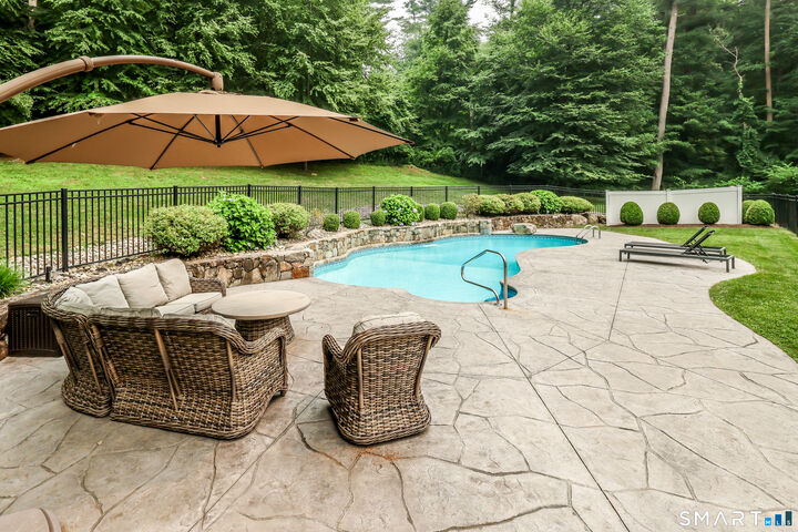 Property Photo:  9 Hidden Brook Drive  CT 06804 