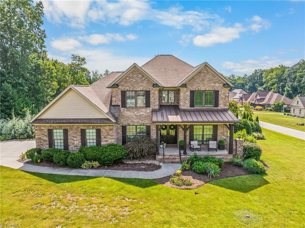 Property Photo: 207 Pinnacle Drive NC 27265