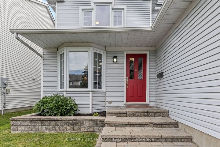 Property Photo:  596 Deancourt Crescent  ON K4A 3G5 