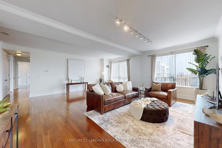 Property Photo: 62 Suncrest Boulevard Lph9 ON L3T 7Y6