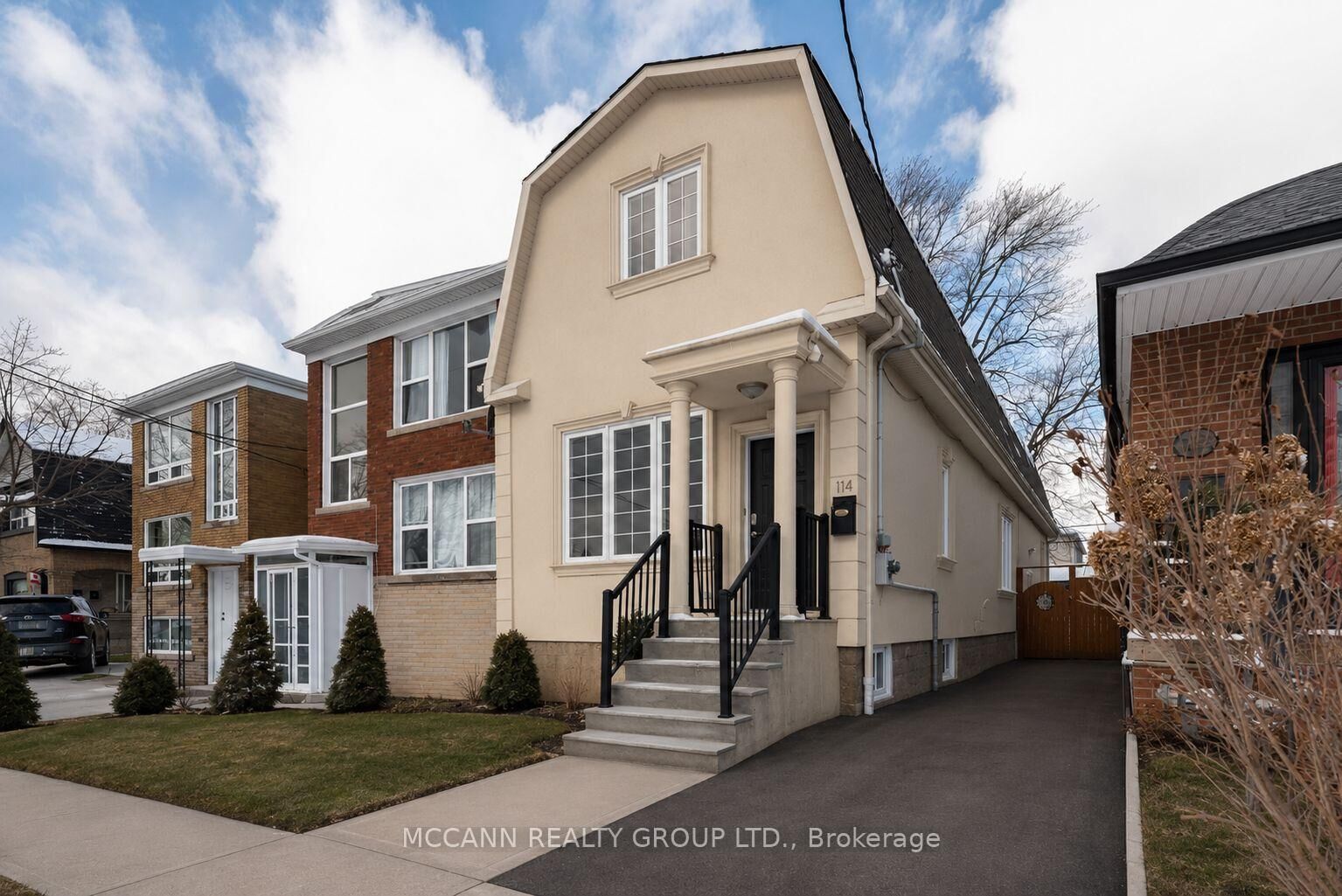 Property Photo:  114 Belgravia Avenue Basement  ON M6E 2M5 