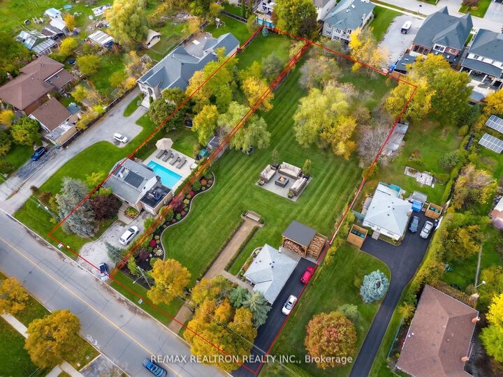 Property Photo: 162 Weldrick Road W ON L4C 3V1
