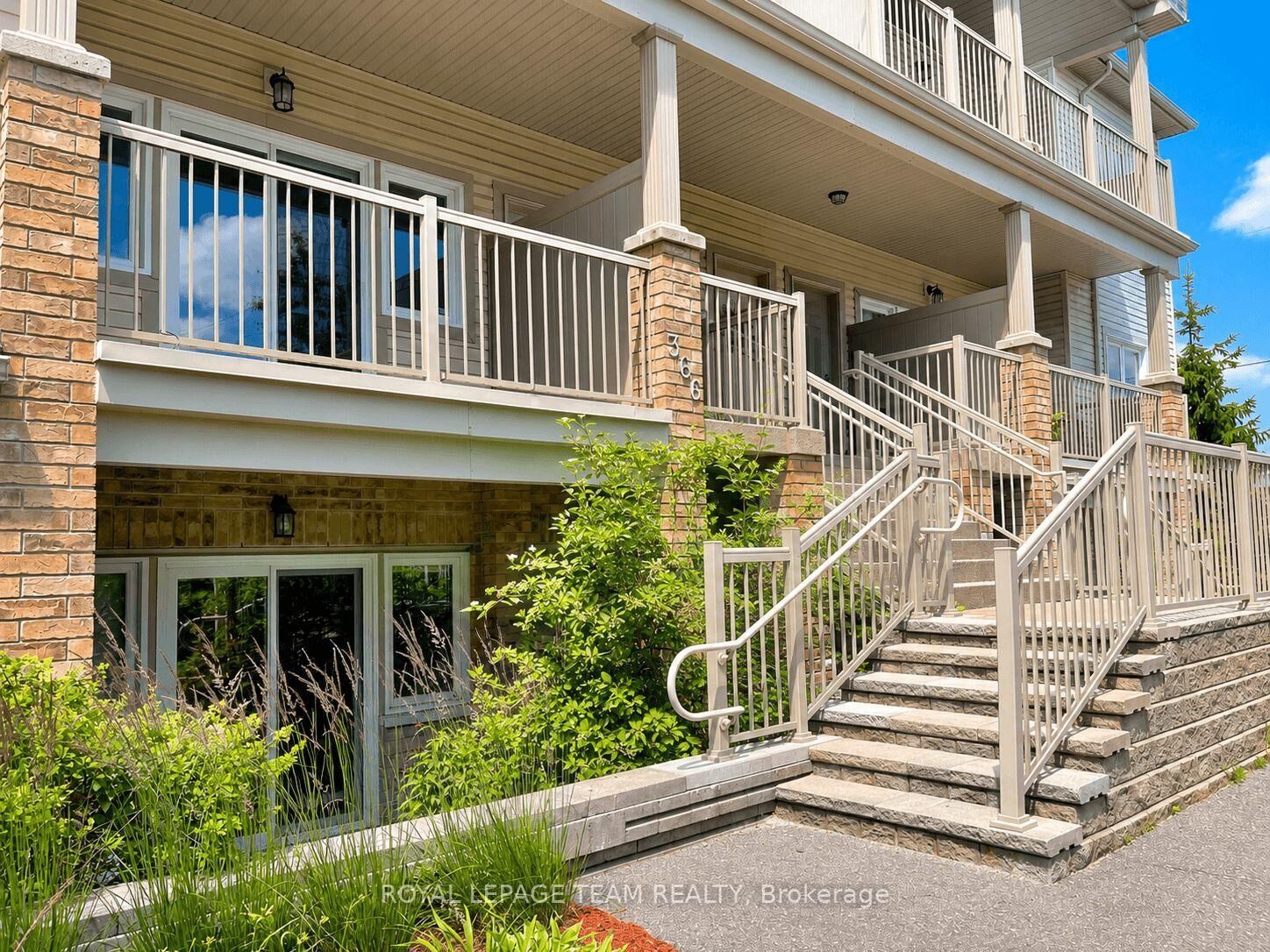 Property Photo: 366 Wood Acres Grove I ON K1T 0M7