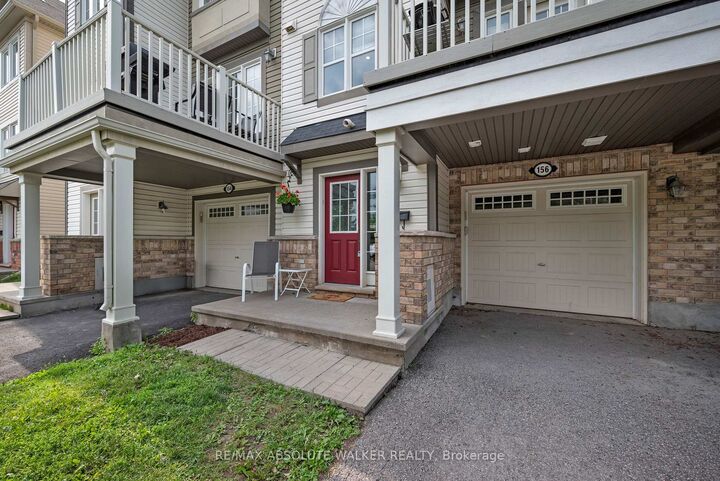 Property Photo: 156 Sunshine Crescent ON K4A 0V3