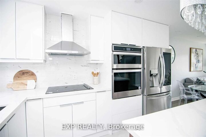 Property Photo: 2117 Bridge Road ON L6L 2E8