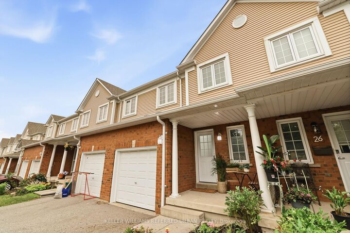 Property Photo: 10 Bassett Boulevard 25 ON L1N 9C3