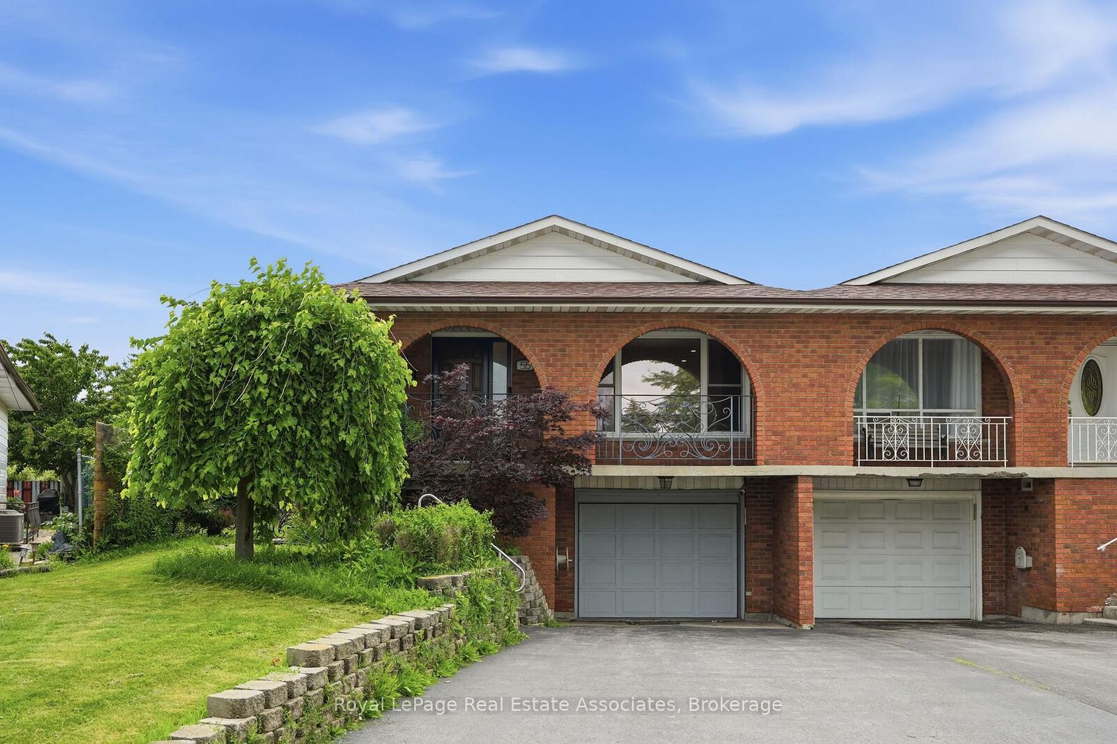Property Photo: 55 Eastbury Drive ON L8E 2V8