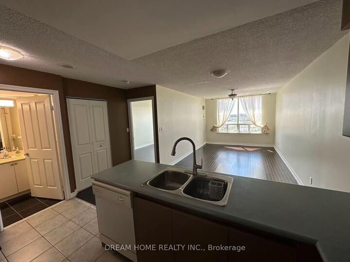 Property Photo: 68 Corporate Drive 2323 ON M1H 3H3