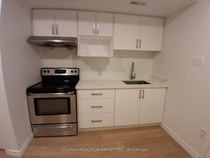 Property Photo: 73 Main Street ON L3R 2E6