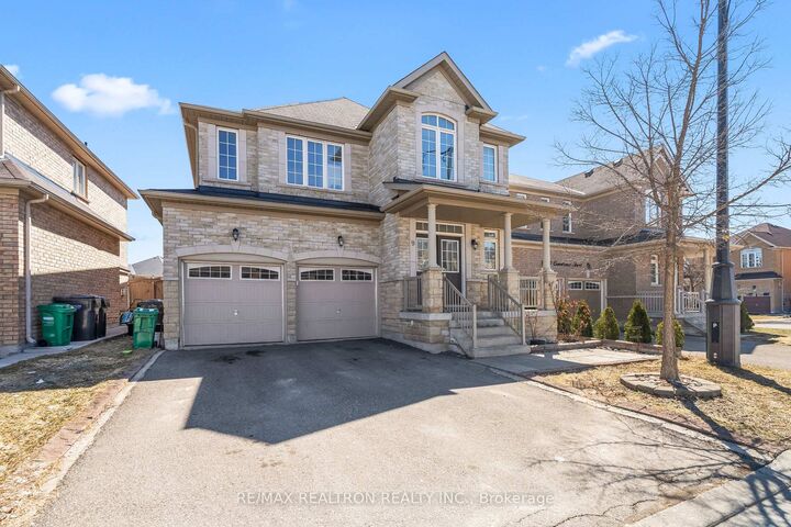 Property Photo: 9 Constance Street ON M2P 1V4