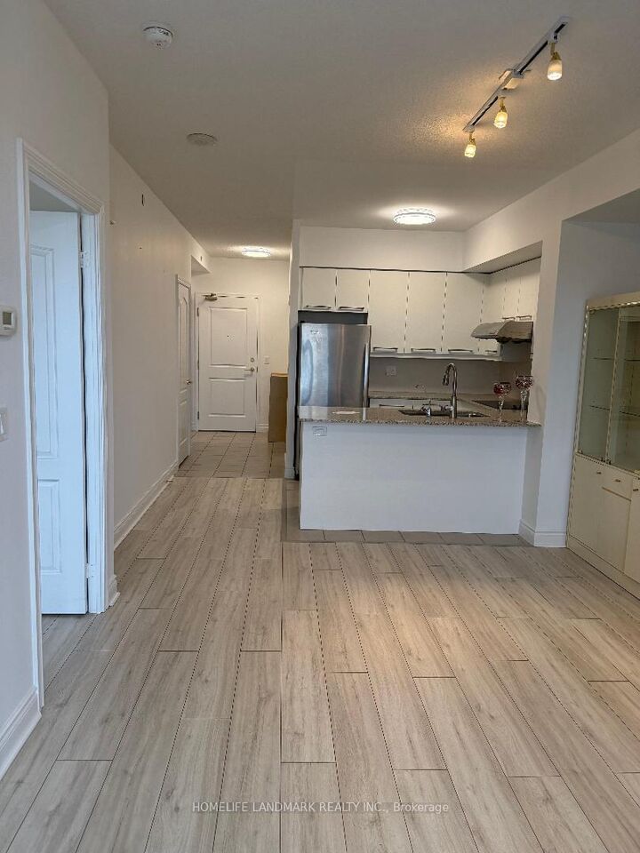 Photo de la propriété:  11211 Yonge Street 650  ON L4S 0E9 