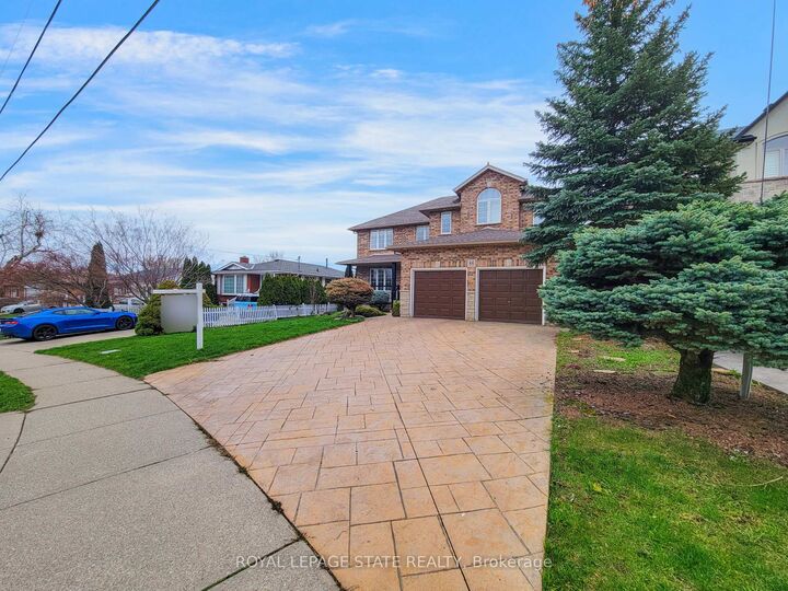 Property Photo: 86 Margaret Avenue ON L8G 3G5
