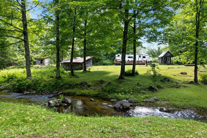 Photo de la propriété:  294 Lavant Mill Road  ON K0G 1M0 