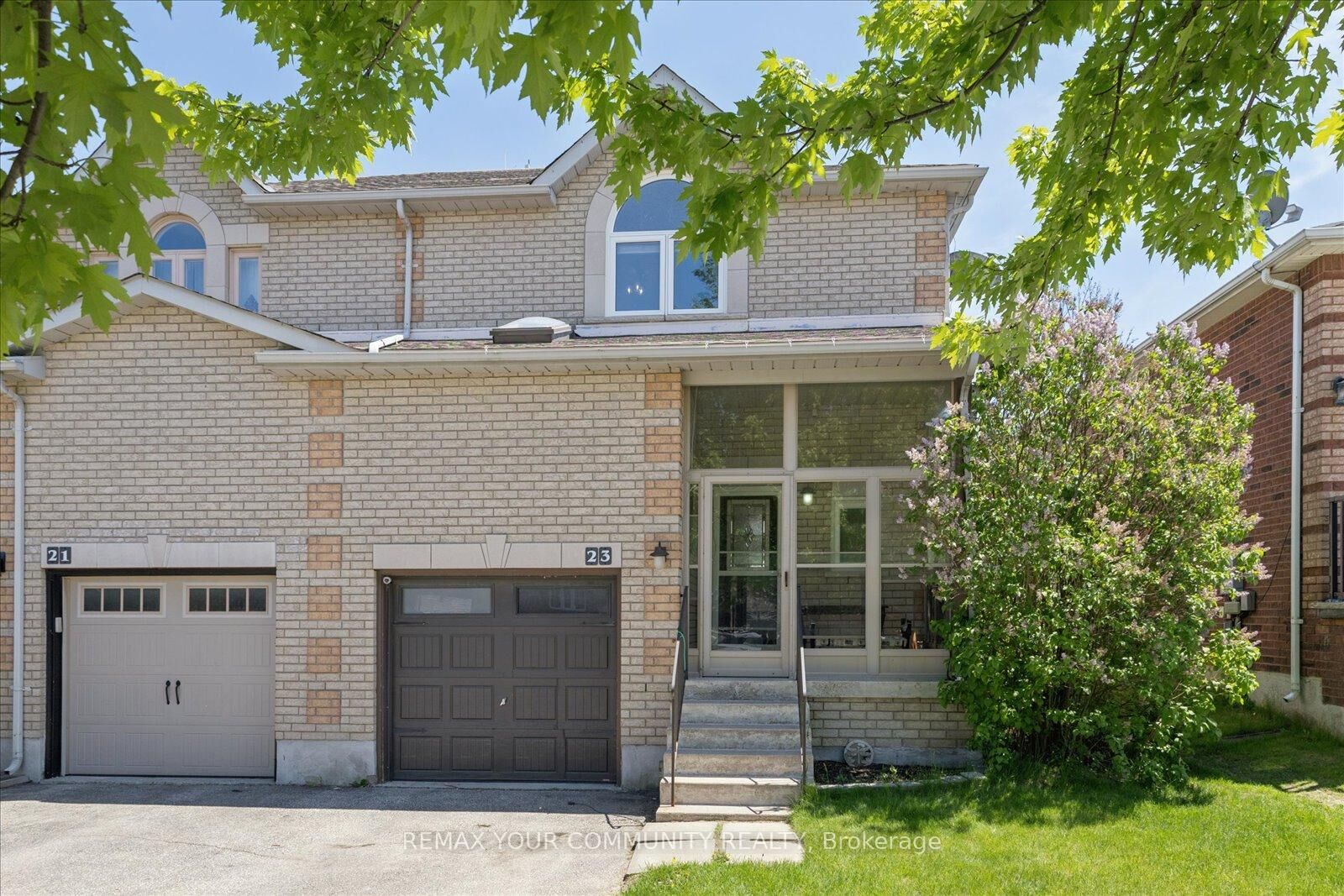 Property Photo: 23 Breeze Drive ON L3Z 3A6