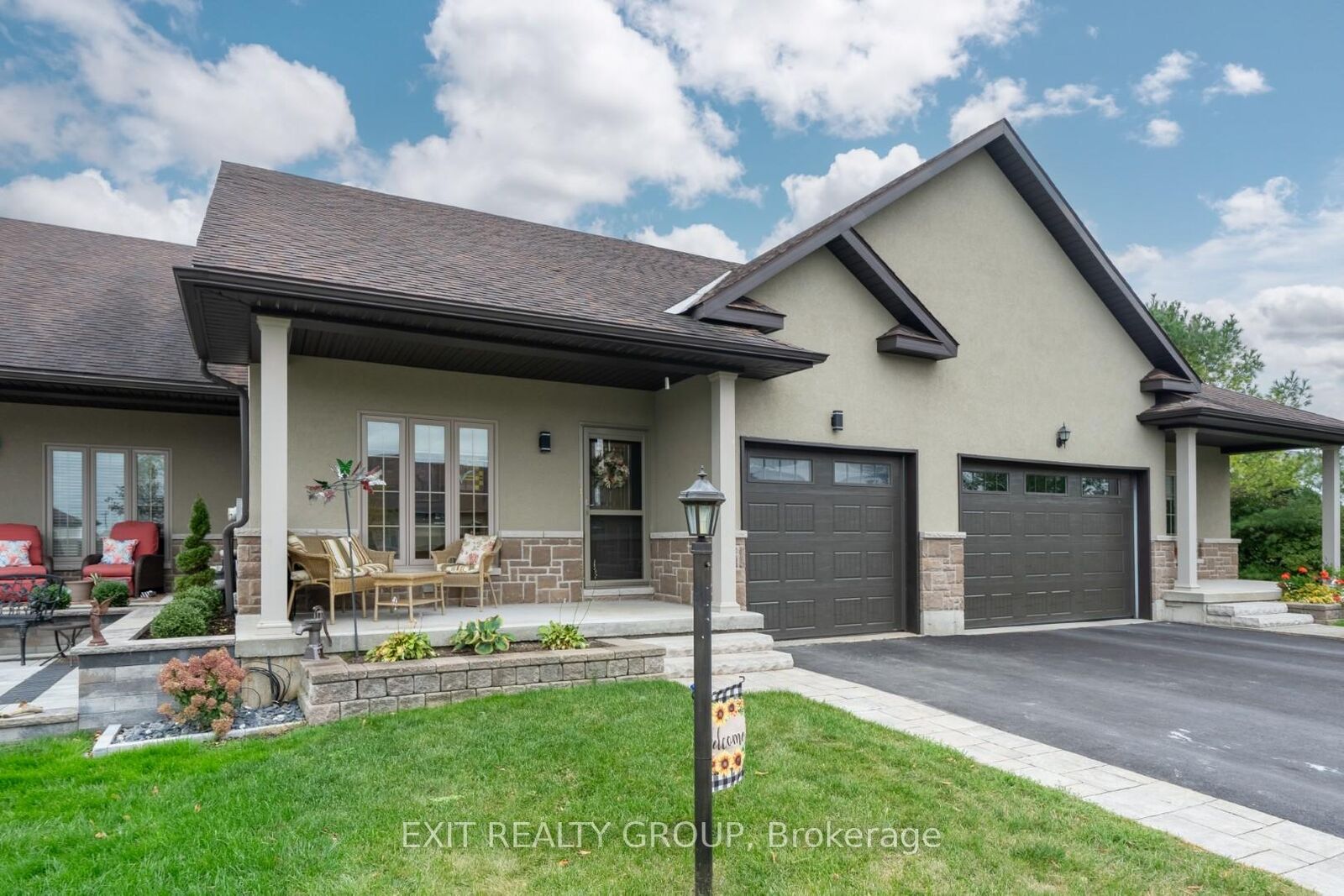 Property Photo: 52 Aletha Drive ON K0K 3L0