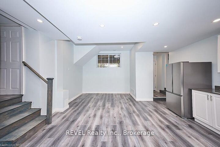 Property Photo: 491 Geneva Street ON L2N 2H4