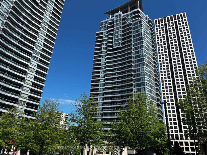Photo de la propriété:  33 Elm Drive E 1010  ON L5B 4M2 