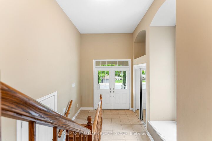 Property Photo: 224 Tempest Drive ON K2S 0K5