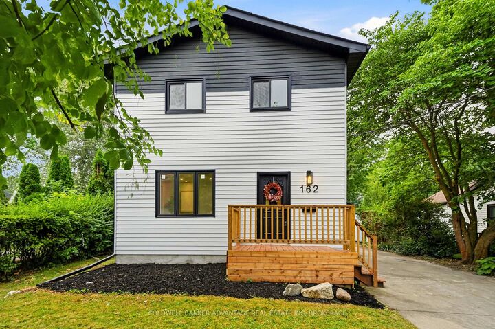 Property Photo: 162 Dufferin Street E ON L2R 2A5