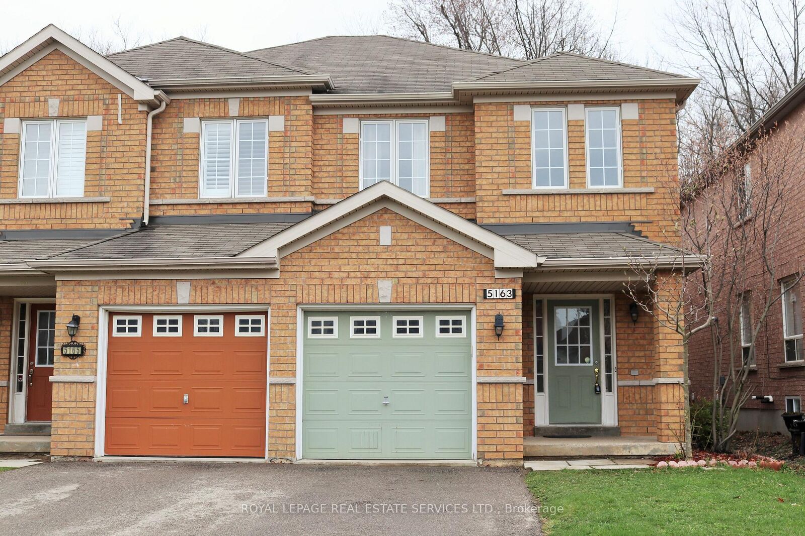 Property Photo:  5163 Preservation Circle  ON L5M 7T4 