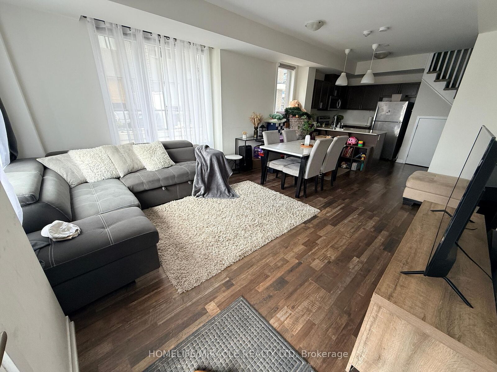 Property Photo:  1460 Whites Road 323  ON L1V 1R4 