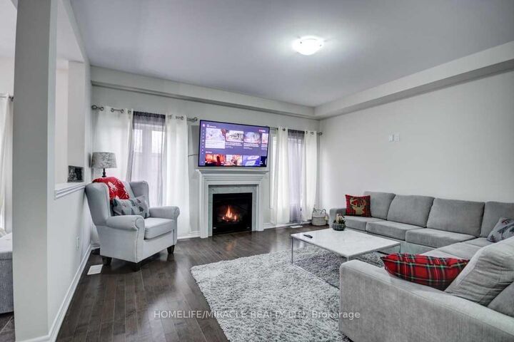 Property Photo: 504 Linden Drive Main ON N3H 0C4