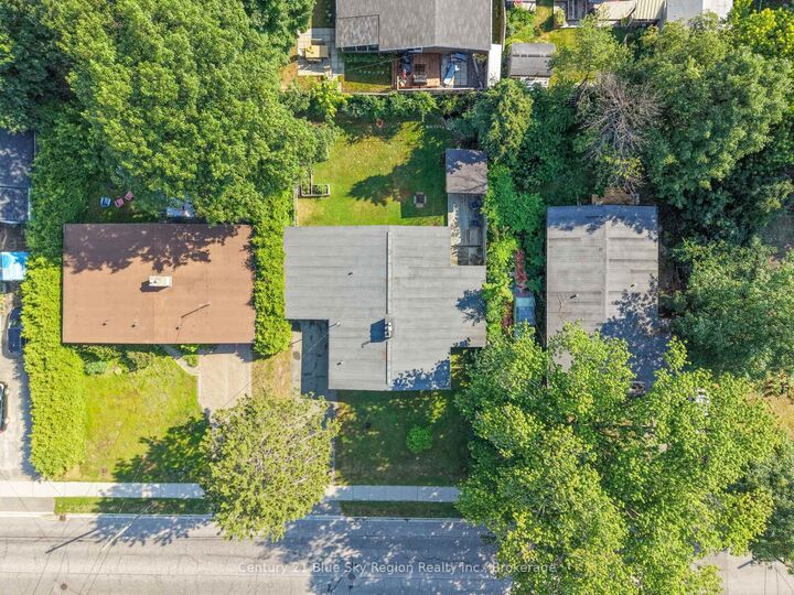 Photo de la propriété:  1440 Jane Street  ON P1B 3J6 