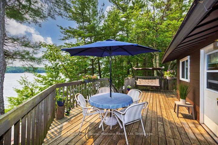 Property Photo: 231 Blind Bay Cottagers Road ON P0G 1G0