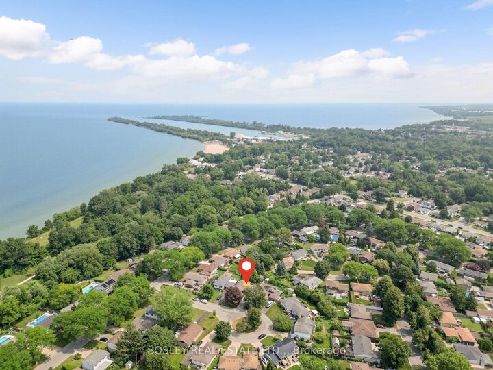 Property Photo: 6 Samuel Court ON L2M 6M2
