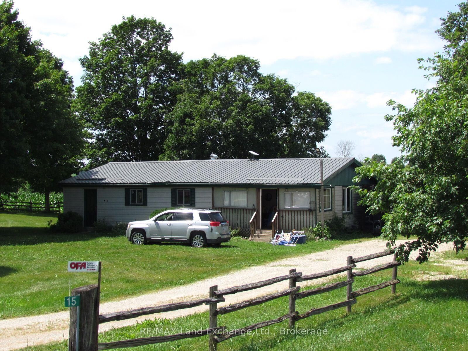 Property Photo: 15 10B Side Road ON N0G 1W0