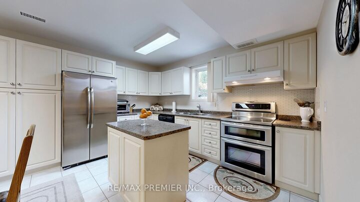 Property Photo: