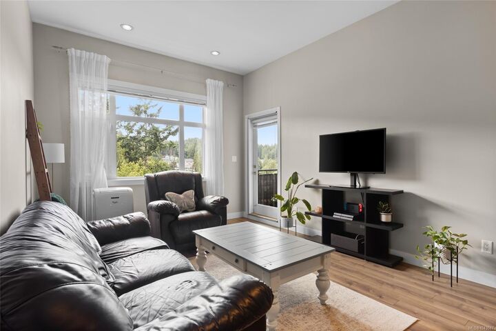 2655 Sooke Rd #417 — photo 1