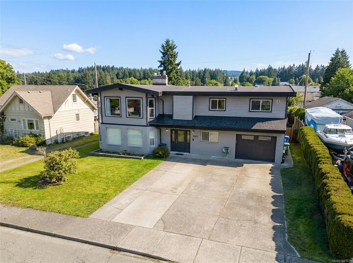 Property Photo:  3055 9th Ave  BC V9Y 2M1 