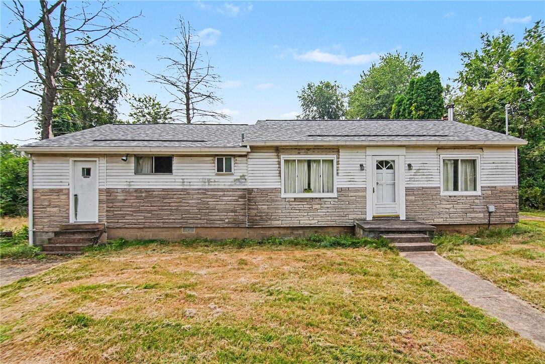 Property Photo: 1619 Route 30 PA 15126
