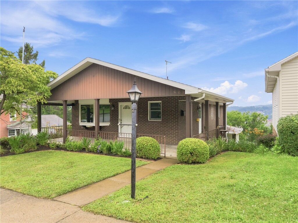 Property Photo: 603 Highland Avenue PA 15644