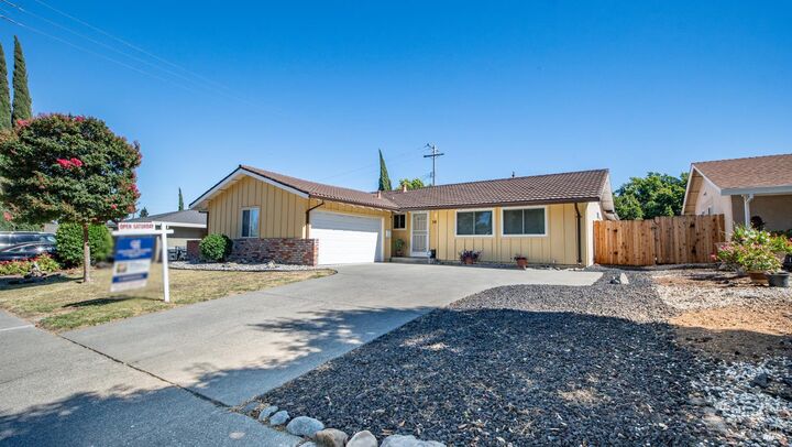 Property Photo:  381 Lily Street  CA 94533 