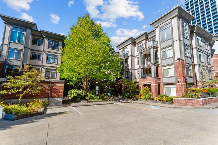10499 University Drive 301 — photo 1
