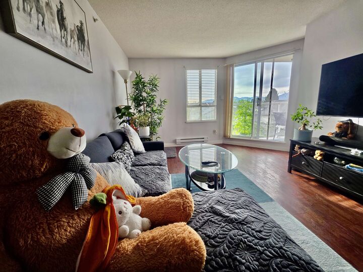 Property Photo: 3455 Ascot Place 607 BC V5R 6B7