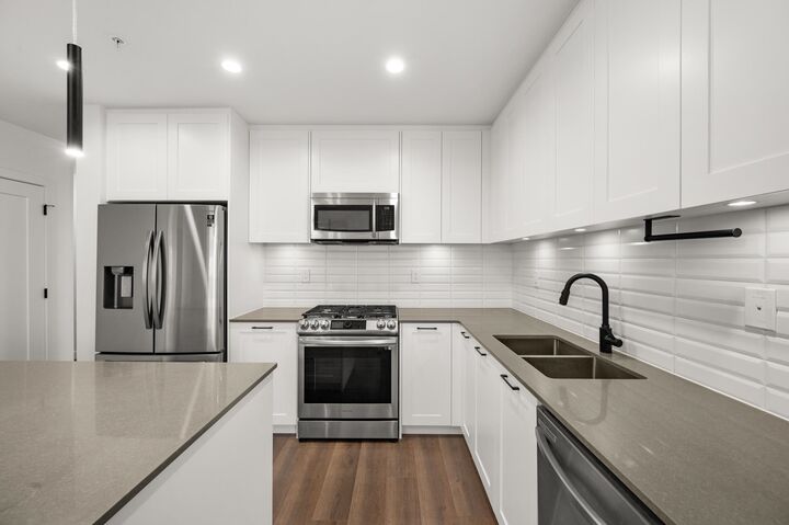 Property Photo: 20052 83A Avenue 403 BC V2Y 3P4