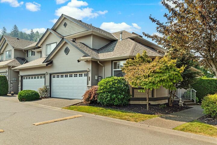 Property Photo: 46360 Valleyview Road 85 BC V2R 5L7