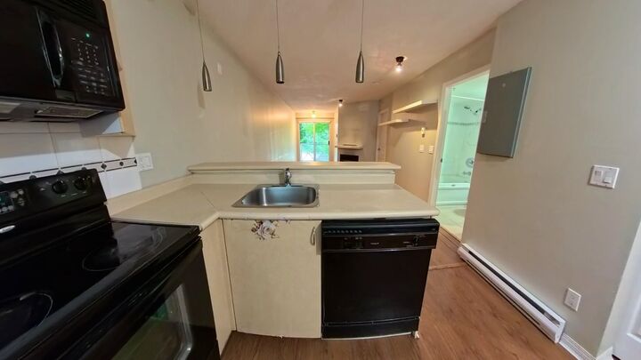 Property Photo:  528 Rochester Avenue 226  BC V7R 0A5 