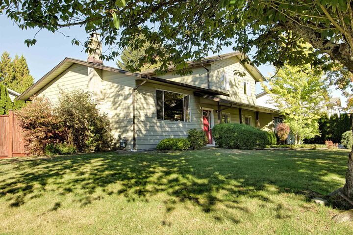 Property Photo: 18843 120 Avenue BC V3Y 1W5