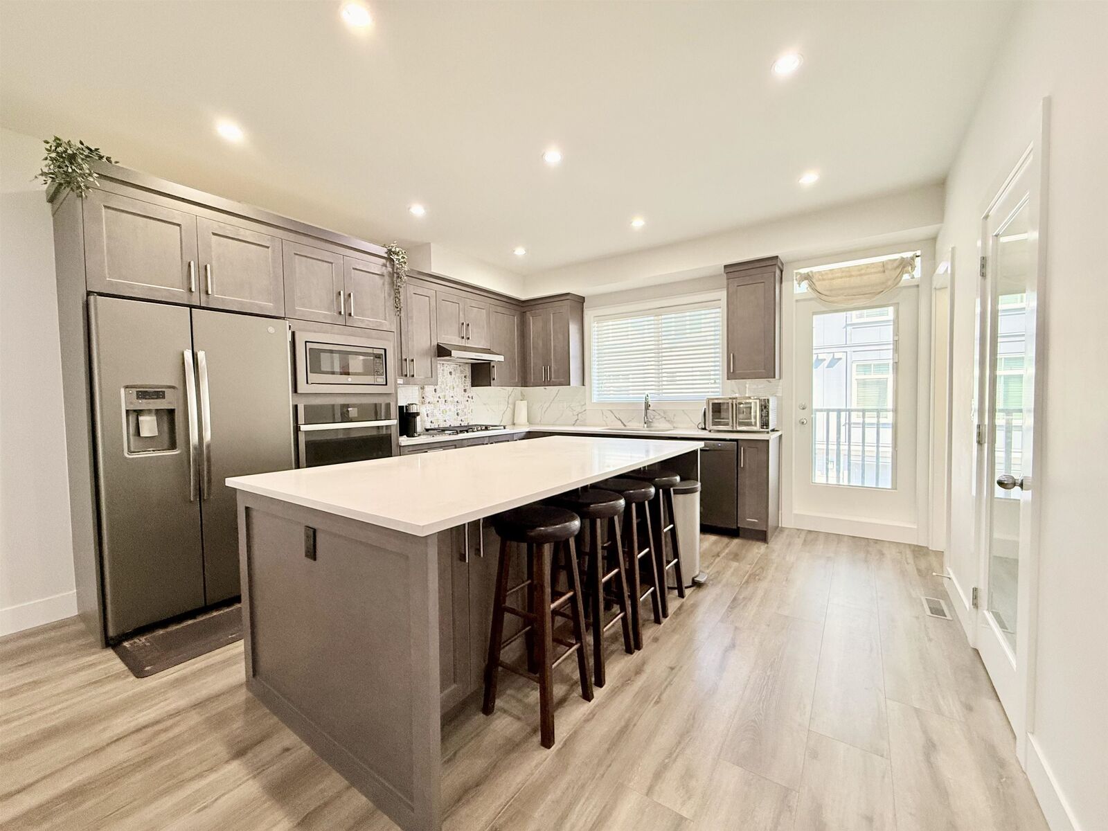 Property Photo: 19239 70 Avenue 3 BC V4N 6S8