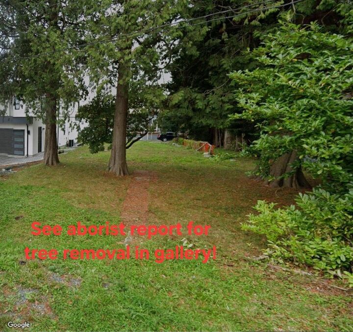 15482 Semiahmoo Avenue — photo 1